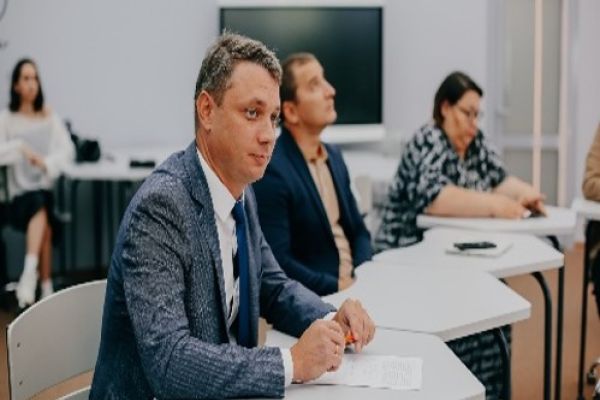 В Институте психологии и образования Казанского федерального университета прошел круглый стол по вопросам трудоустройства выпускников и прохождения практики обучающимися в сфере развития, образования и отдыха детей